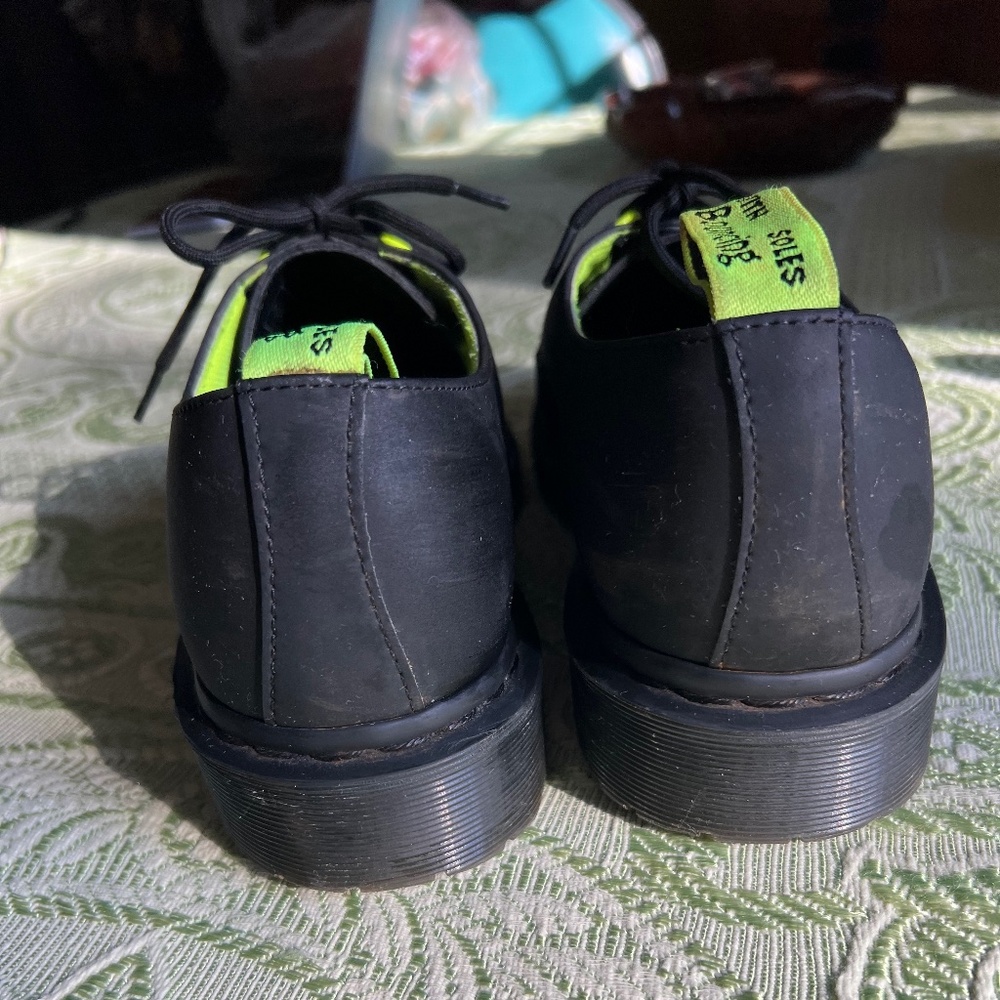 Doc Martens - Picture 3 of 15